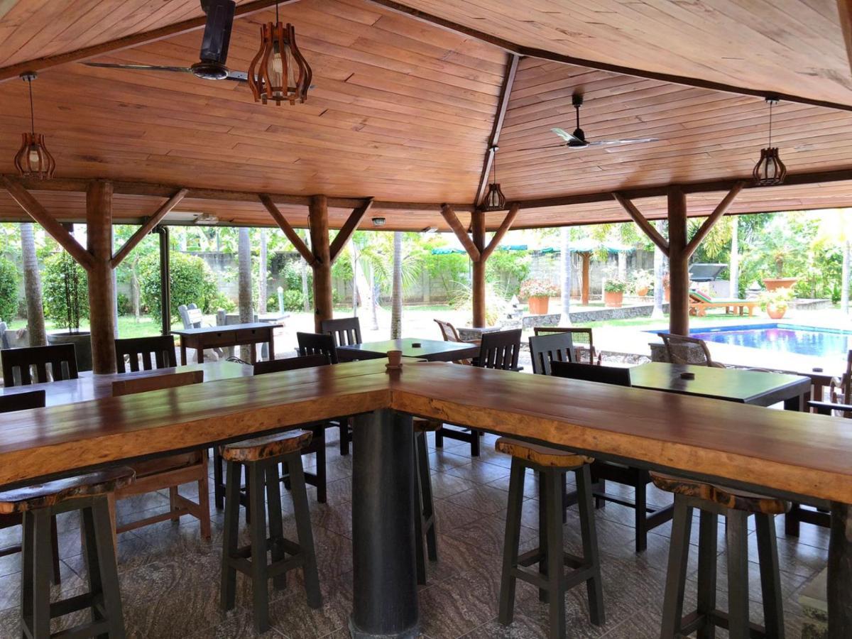 Avalon Village Resort Induruwa Eksteriør billede